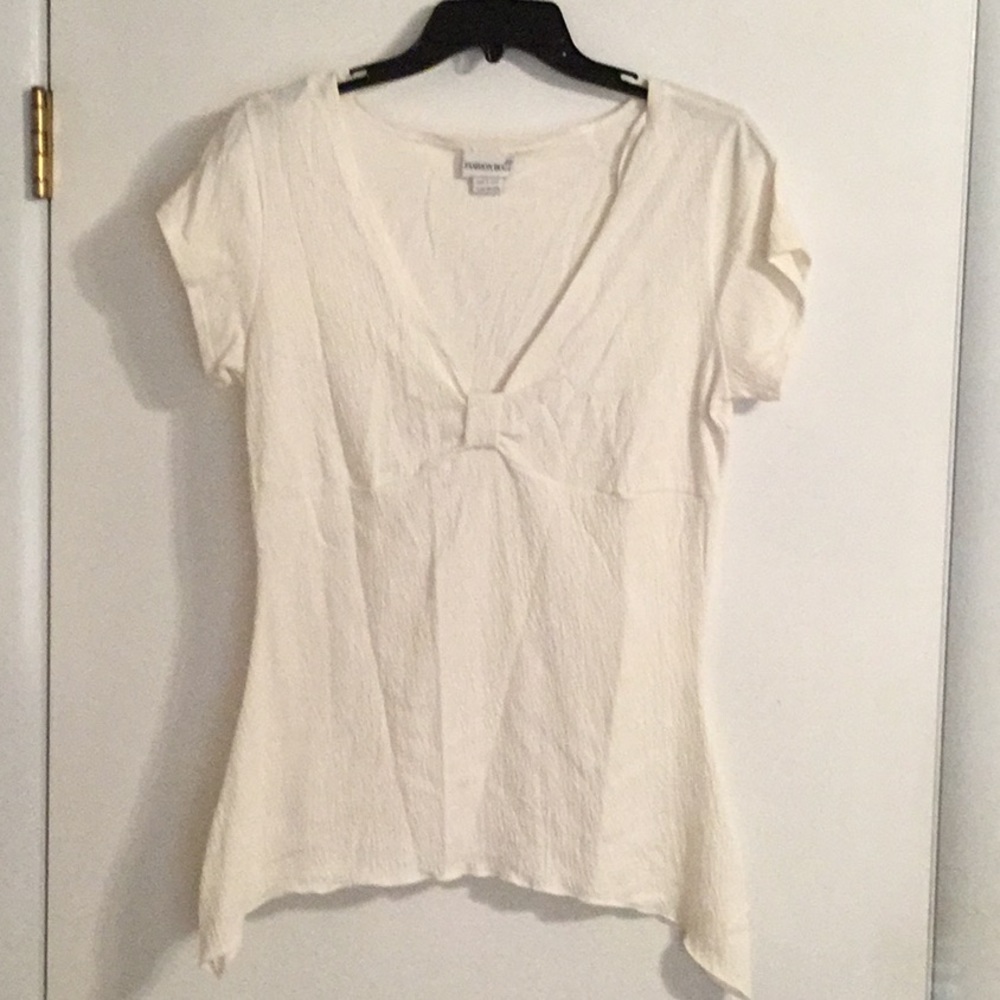 Off white top